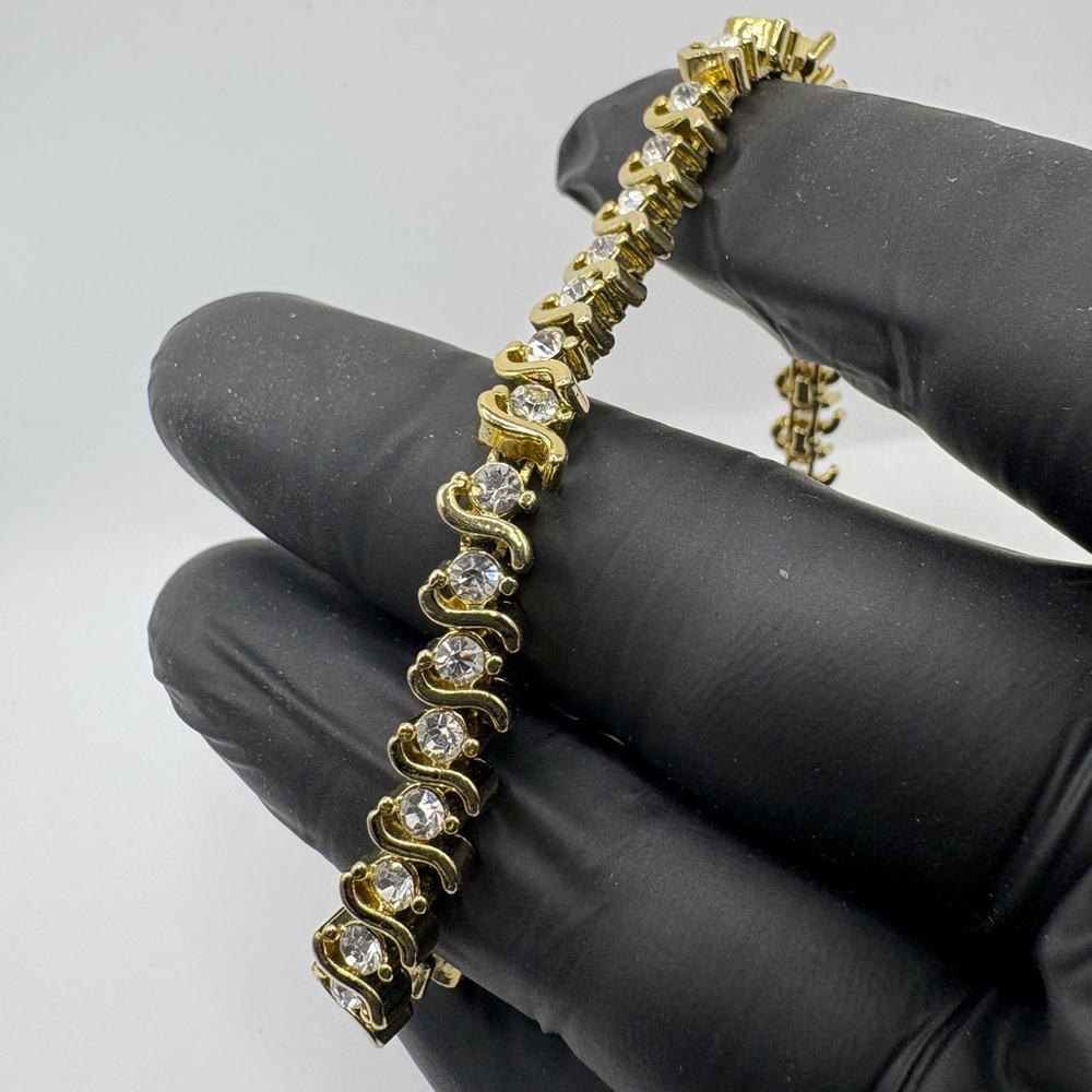 Vintage Gold-Tone Rhinestone Tennis Bracelet Wave Link Design Sparkle Elegant